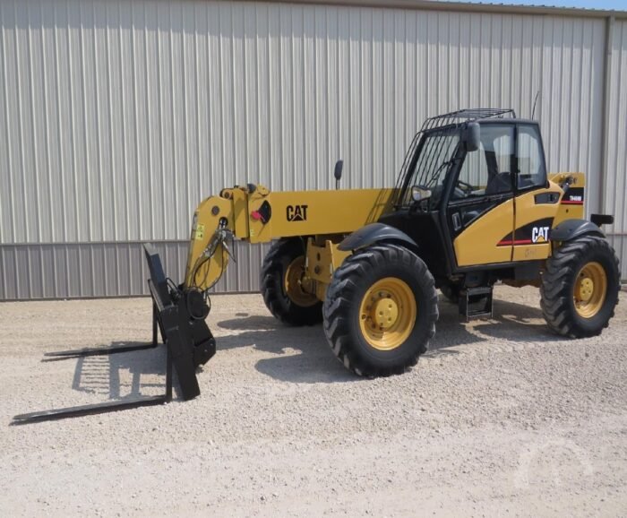 2004 CATERPILLAR TH460B